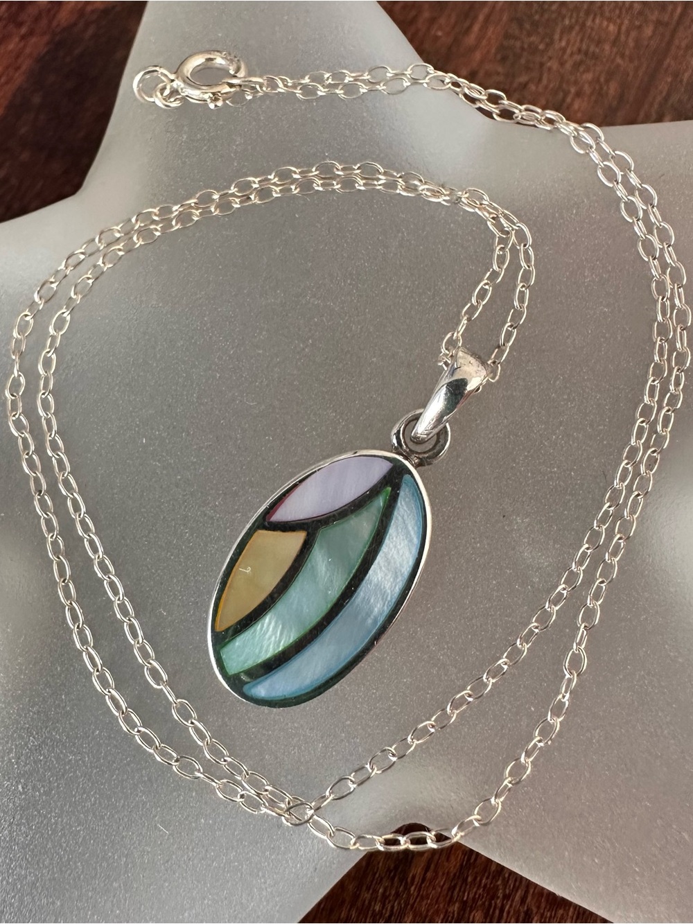 Sterling silver and shell inlaid necklace, 16in